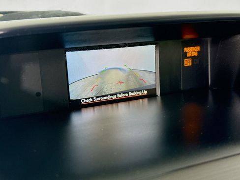 Used 2015 Subaru Forester 2.5i Premium w/ All-Weather Package image 13