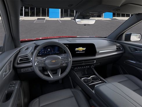 New 2026 Chevrolet Traverse LT w/ Driver Confidence Package image 15