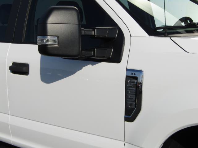Used 2019 Ford F250 XL w/ XL Value Package AWD/4WD image 7
