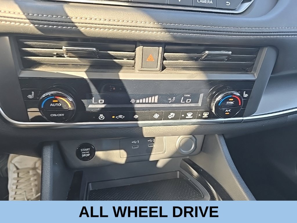 Used 2026 Nissan Rogue SV w/ Cold Weather Package AWD/4WD image 20