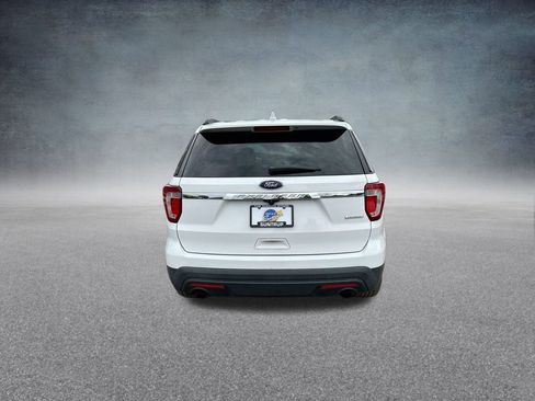 Used 2016 Ford Explorer FWD image 14