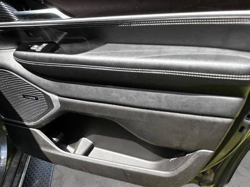 New 2024 Jeep Wagoneer 4WD w/ Premium Group I image 20