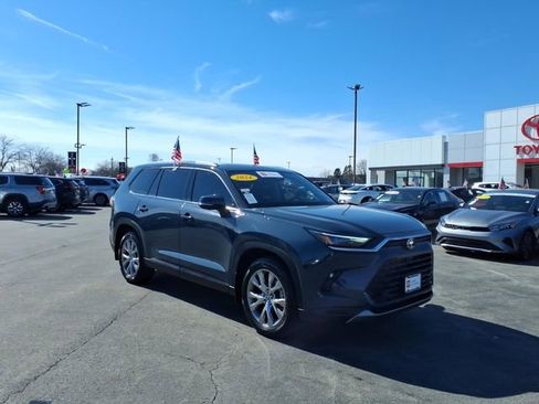 Certified 2024 Toyota Grand Highlander Limited image 5