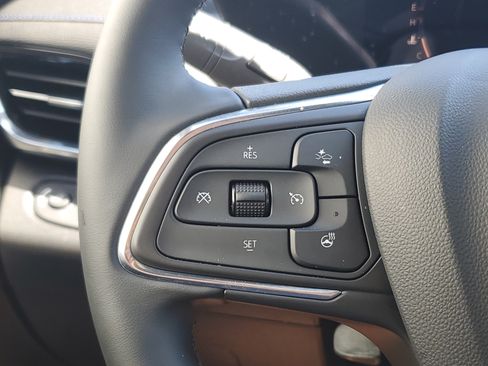 Used 2024 Buick Envista Sport Touring w/ Convenience I Package FWD image 24