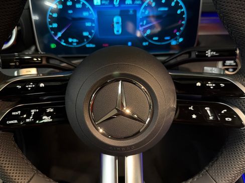 New 2026 Mercedes-Benz CLE 300 4MATIC Coupe image 22