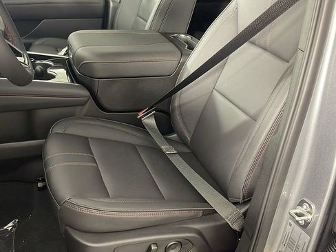 New 2025 Chevrolet Suburban RST w/ Advanced Technology Package image 12