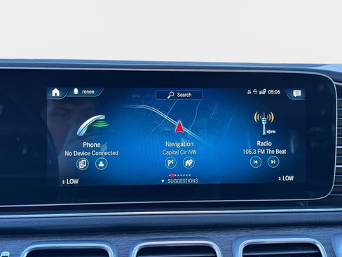 Used 2021 Mercedes-Benz GLS 450 4MATIC image 23