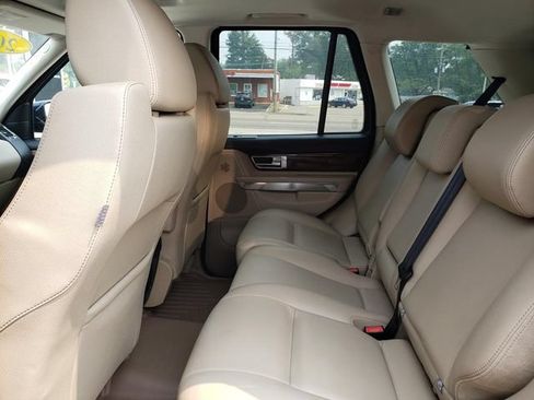 Used 2011 Land Rover Range Rover Sport HSE AWD/4WD image 12