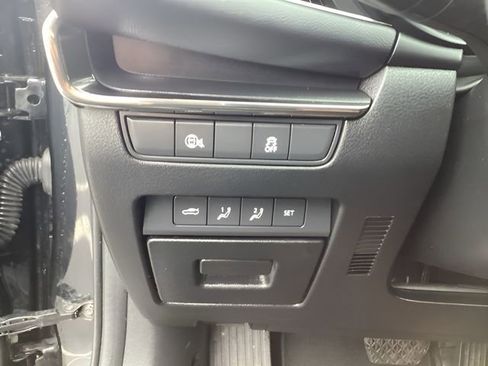 Used 2024 MAZDA MAZDA3 s image 19