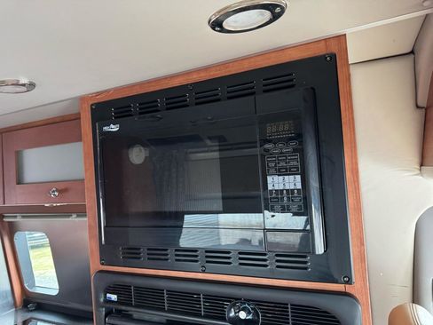 Used 2017 Mercedes-Benz Sprinter 3500 image 13