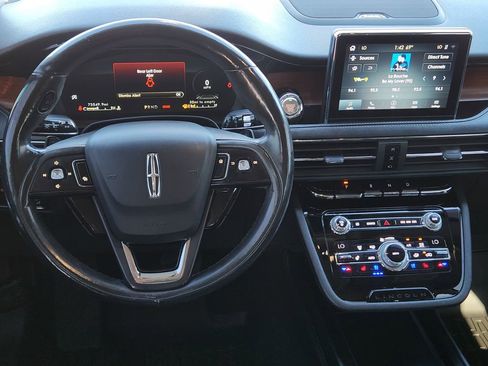 Used 2020 Lincoln Corsair Reserve w/ Equipment Group 201A image 33