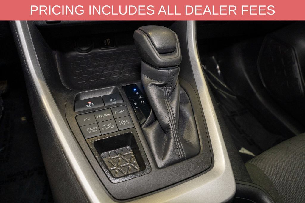 Used 2024 Toyota RAV4 XLE w/ Weather Package AWD/4WD image 16