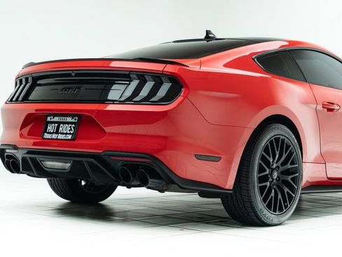 Used 2020 Ford Mustang GT w/ Equipment Group 301A RWD image 14