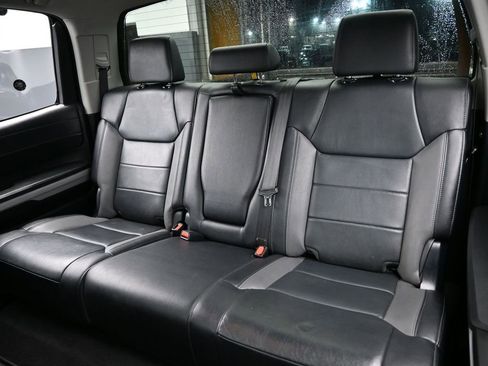 Used 2018 Toyota Tundra Limited image 27