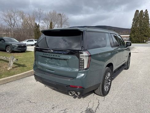 New 2026 Chevrolet Suburban Z71 w/ Z71 Off-Road Package AWD/4WD image 17