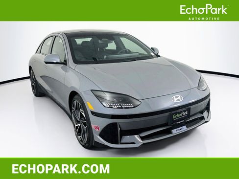 Used 2023 Volvo C40 P8 Recharge Plus AWD/4WD image 1
