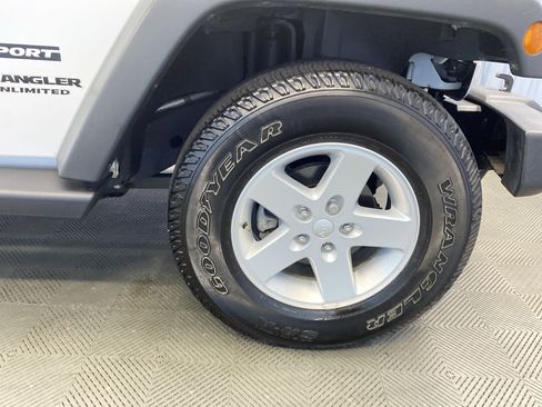 Certified 2016 Jeep Wrangler Unlimited Sport w/ Quick Order Package 24S image 41