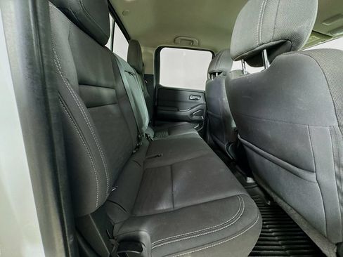 Used 2022 Nissan Frontier SV RWD image 30