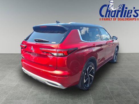 Used 2024 Mitsubishi Outlander SEL AWD/4WD image 4