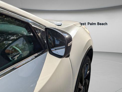 Used 2018 Nissan Murano SL w/ Midnight Edition Package image 34