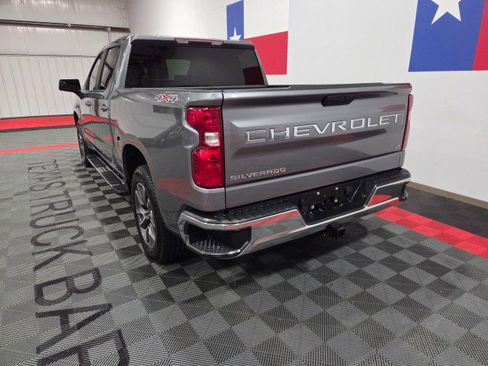 Used 2019 Chevrolet Silverado 1500 LT w/ Texas Edition image 12
