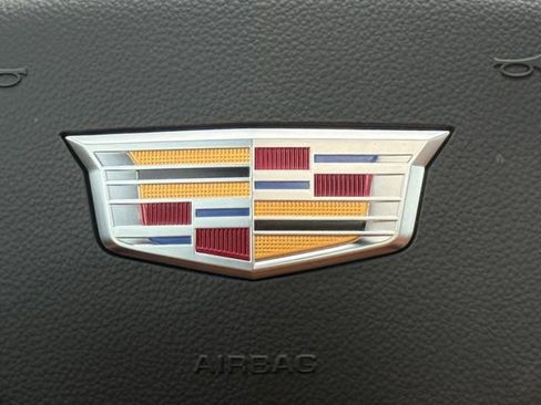 Used 2026 Cadillac XT5 Premium Luxury w/ Driver Assist Package image 5