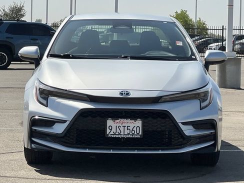 Certified 2024 Toyota Corolla SE FWD image 11