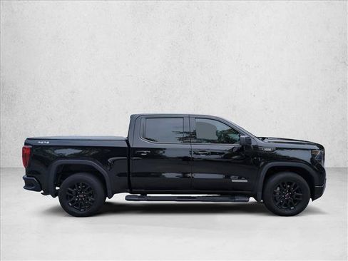 Used 2025 GMC Sierra 1500 Elevation AWD/4WD image 3