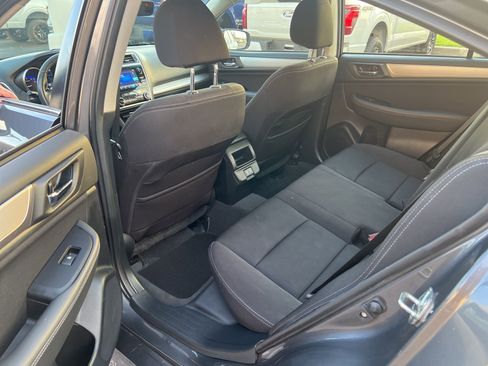 Used 2019 Subaru Legacy 2.5i Premium AWD/4WD image 32