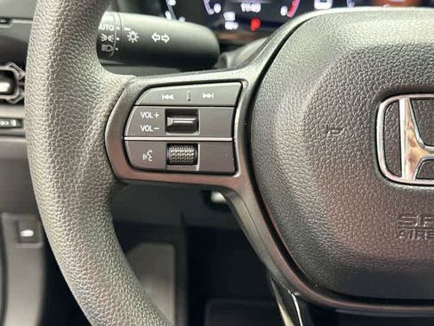 Used 2026 Honda Accord SE image 17