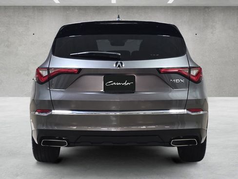 Used 2023 Acura MDX FWD image 15