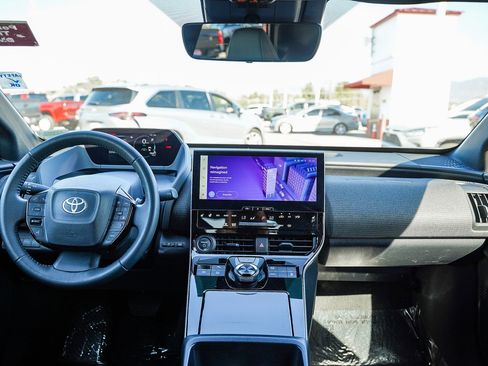 Used 2023 Toyota bZ4X XLE w/ Weather Package image 13