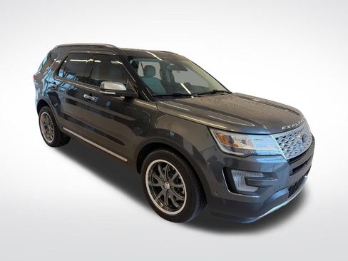 Certified 2017 Ford Explorer Platinum AWD/4WD image 4