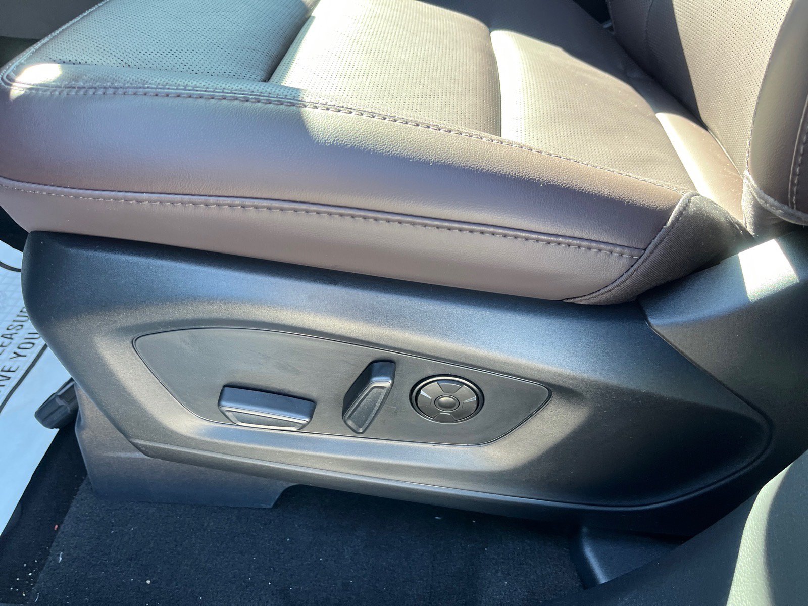 New 2026 Ford Explorer Platinum RWD image 17