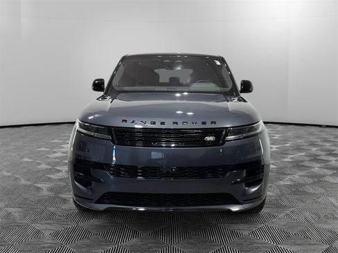 Used 2023 Land Rover Range Rover Sport SE Dynamic image 8