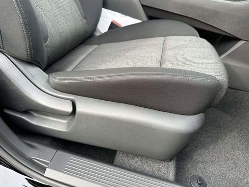 New 2026 Nissan Rogue SV image 9