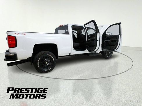 Used 2017 Chevrolet Silverado 2500 LT AWD/4WD image 14