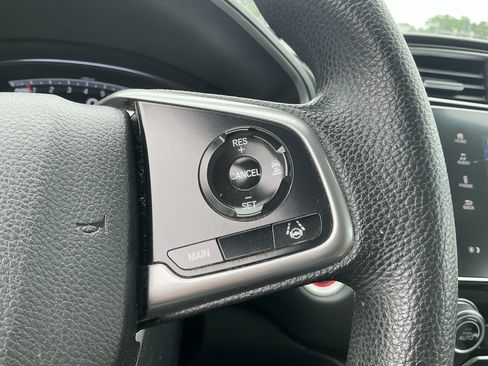 Used 2019 Honda CR-V EX image 18