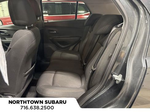 Used 2018 Chevrolet Trax LT w/ LPO, Protection Package image 11