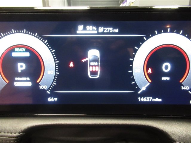 Used 2023 Nissan Ariya FWD image 27