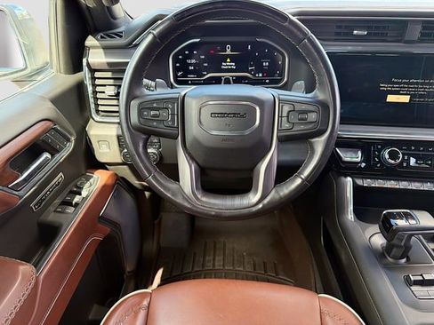 Used 2023 GMC Sierra 1500 Denali Ultimate image 16