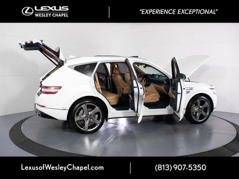 Used 2023 Genesis GV80 3.5T w/ Prestige Matte Package AWD/4WD image 15