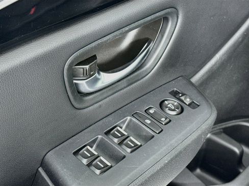 Certified 2023 Honda Pilot Sport image 17