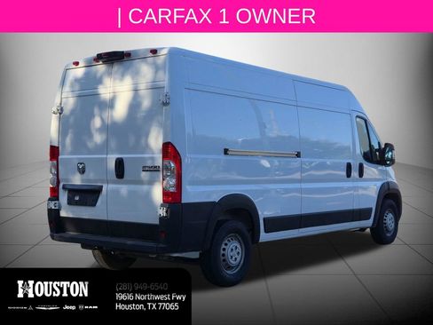 Used 2024 RAM ProMaster 2500 w/ Convenience Group FWD image 4