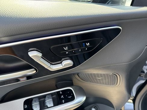 New 2026 Mercedes-Benz GLC 300 image 11