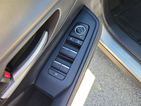 Used 2024 Toyota Grand Highlander XLE image 16