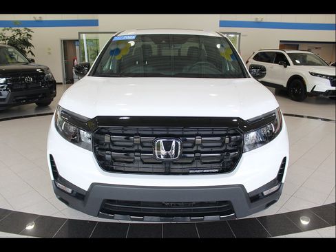 Certified 2023 Honda Ridgeline Black Edition image 2