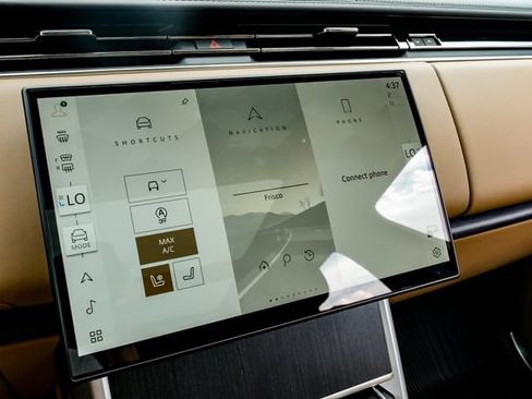 New 2026 Land Rover Range Rover SE AWD/4WD image 36