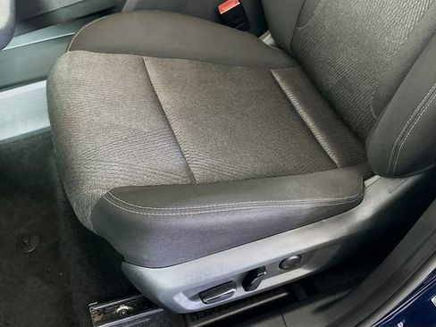 Used 2024 Nissan Rogue SV image 20