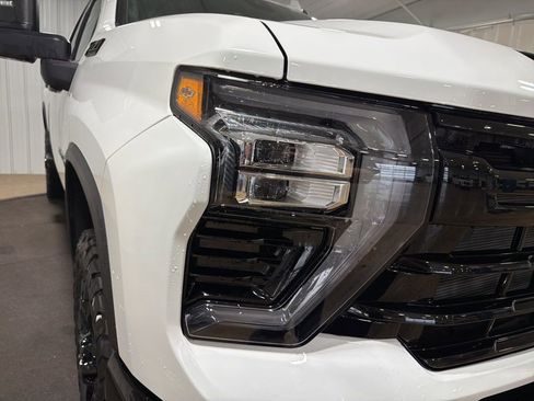 New 2026 Chevrolet Silverado 3500 LTZ w/ LTZ Plus Package image 13